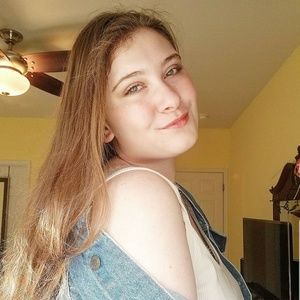 Meet your Posher, Katlyn